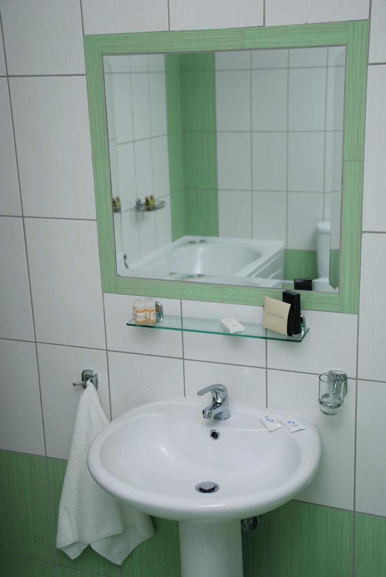 Grand Platon Hotel Olympiakí Aktí Esterno foto